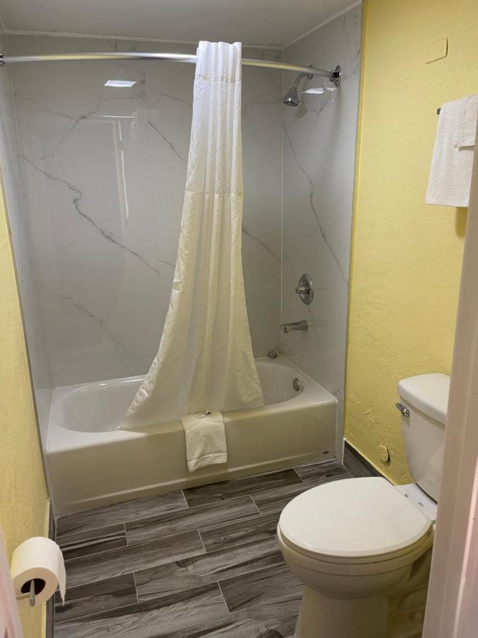 Economy Inn Hot Springs Bagian luar foto
