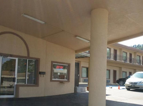 Economy Inn Hot Springs Bagian luar foto